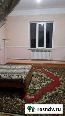 Комната 25 м² в 1-ком. кв., 1/2 эт. в аренду на длительный срок в Махачкале Махачкала - изображение 1