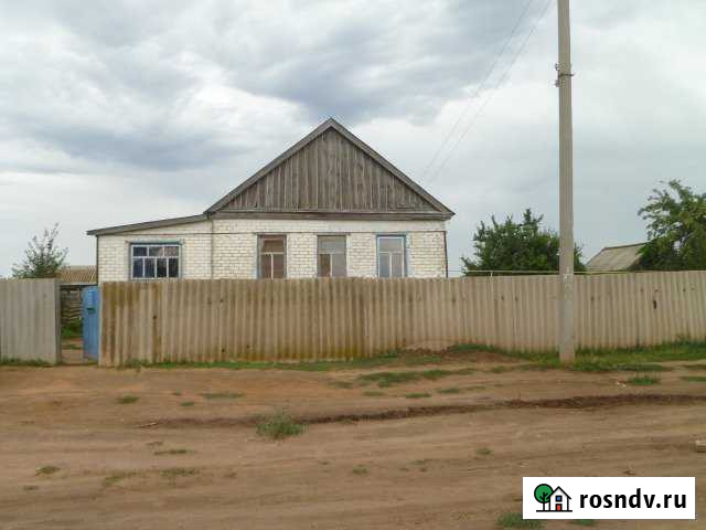 Дом 69 м² на участке 15 сот. на продажу в Быково Волгоградской области Быково - изображение 1