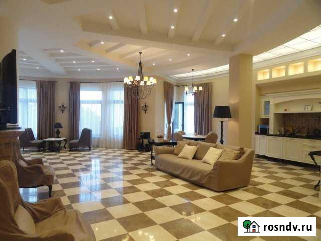 3-комнатная квартира, 120 м², 2/4 эт. в аренду посуточно в Ялте Ялта - изображение 1