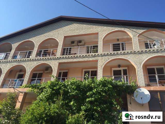 Комната 20 м² в 7-ком. кв., 2/3 эт. в аренду на длительный срок в Кабардинке Кабардинка - изображение 1