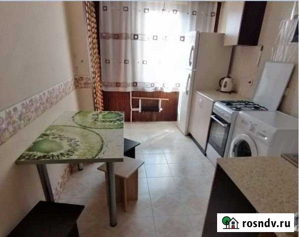 3-комнатная квартира, 73 м², 8/9 эт. в аренду на длительный срок в Севастополе Севастополь - изображение 1