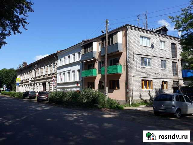 3-комнатная квартира, 50 м², 1/3 эт. на продажу в Вышнем Волочке Вышний Волочек - изображение 1