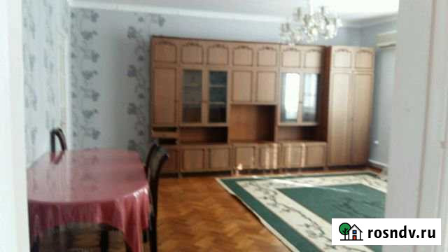 3-комнатная квартира, 100 м², 2/2 эт. в аренду на длительный срок в Махачкале Махачкала - изображение 1