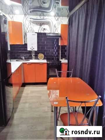 2-комнатная квартира, 42 м², 2/4 эт. в аренду на длительный срок в Шахтах Шахты - изображение 1