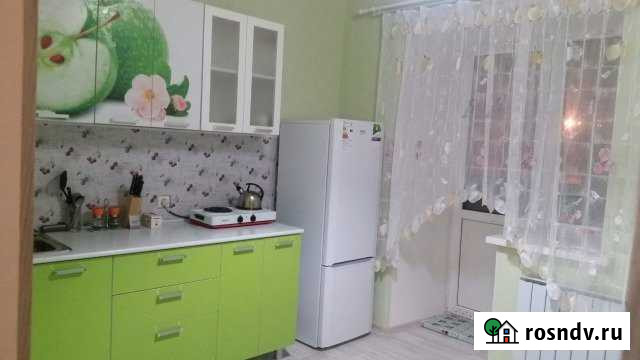 1-комнатная квартира, 41 м², 2/16 эт. в аренду посуточно в Березовском Свердловской области Березовский - изображение 1