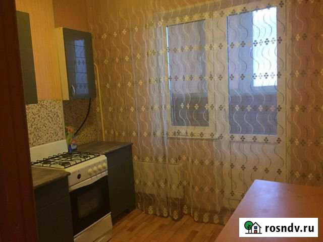 3-комнатная квартира, 65 м², 3/3 эт. в аренду на длительный срок в Волжском Волгоградской области Волжский - изображение 1