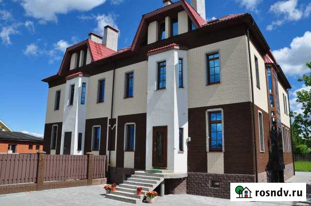 Таунхаус 473 м² на участке 8 сот. на продажу в Санкт-Петербурге Санкт-Петербург - изображение 1