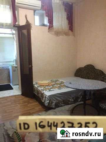 1-комнатная квартира, 23 м², 3/5 эт. в аренду на длительный срок в Ялте Ялта - изображение 1