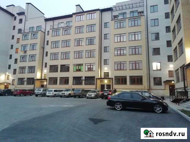 1-комнатная квартира, 58 м², 1/7 эт. в аренду на длительный срок в Таганроге Таганрог - изображение 1