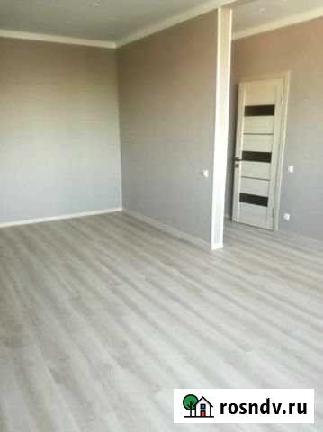 1-комнатная квартира, 50 м², 4/7 эт. в аренду на длительный срок во Владикавказе Владикавказ - изображение 1