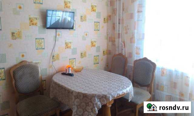 1-комнатная квартира, 55 м², 9/10 эт. в аренду посуточно в Нягани Нягань - изображение 1