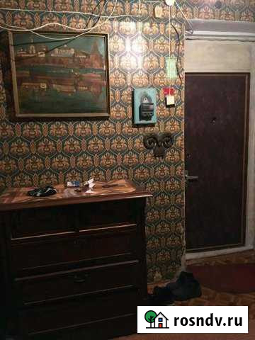 Комната 18 м² в 2-ком. кв., 2/4 эт. на продажу в Серпухове Серпухов - изображение 1
