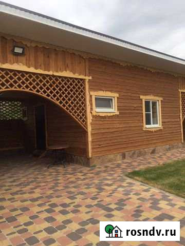 Коттедж 60 м² на участке 10 сот. в аренду посуточно в Тамбове Тамбов - изображение 1