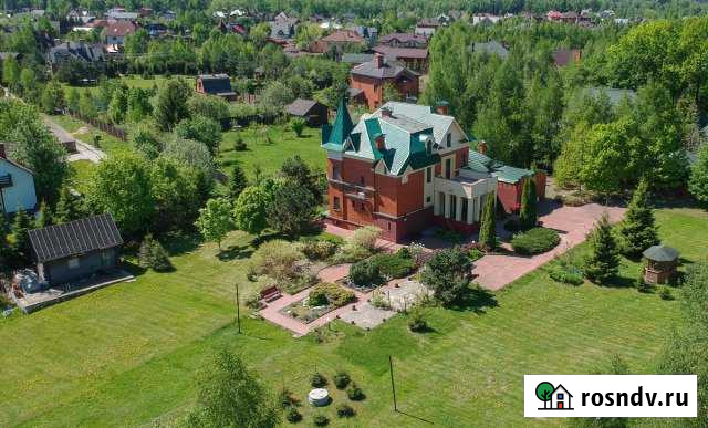 Дом 500 м² на участке 32 сот. на продажу в Лобне Лобня - изображение 1