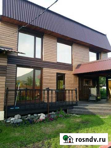 Дом 76 м² на участке 7 сот. в аренду посуточно в Горно-Алтайске Горно-Алтайск - изображение 1