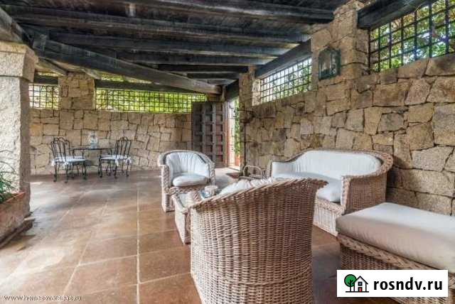 Дом 200 м² на участке 4 сот. на продажу в Алупке Алупка - изображение 1