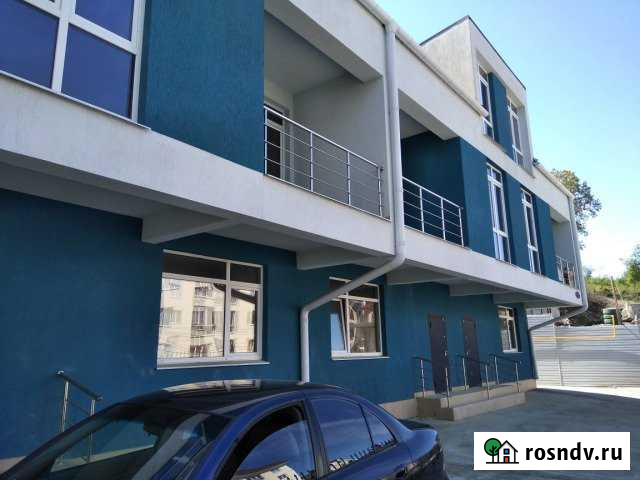 Своб. планировка, 37 кв.м., 1/3 эт. Сочи - изображение 1