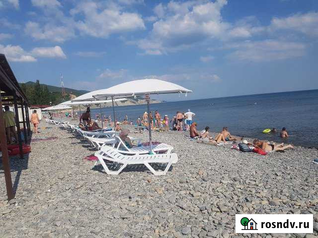 Комната 17 м² в 5-ком. кв., 2/2 эт. в аренду посуточно в Новороссийске Новороссийск - изображение 1