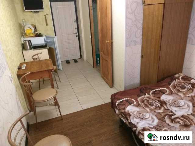 Комната 20 м² в 1-ком. кв., 3/3 эт. в аренду посуточно в Новороссийске Новороссийск - изображение 1