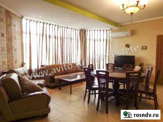 4-комнатная квартира, 118 м², 4/9 эт. на продажу в Алуште Алушта