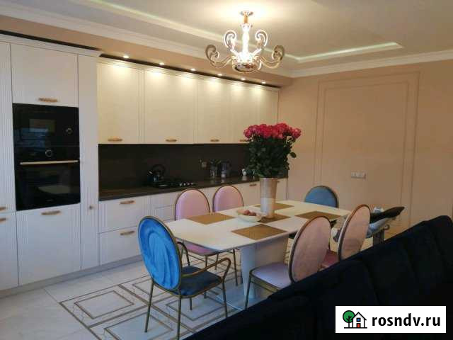 3-комнатная квартира, 140 м², 3/5 эт. на продажу во Владикавказе Владикавказ - изображение 1