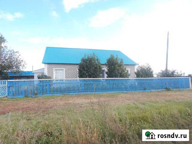 Дом 100 м² на участке 35 сот. на продажу в Карасуке Карасук - изображение 1