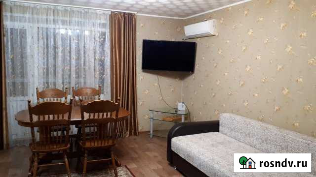 3-комнатная квартира, 85 м², 4/9 эт. в аренду посуточно в Волжском Волгоградской области Волжский - изображение 1