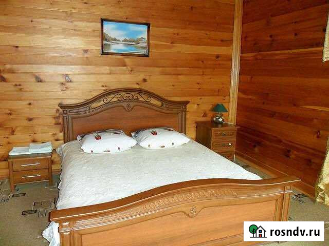 Коттедж 100 м² на участке 26 сот. в аренду посуточно в Горно-Алтайске Горно-Алтайск - изображение 1