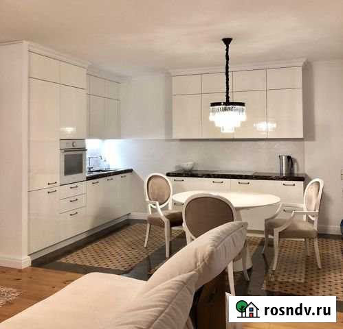 3-комнатная квартира, 110 м², 7/14 эт. в аренду на длительный срок в Екатеринбурге Екатеринбург - изображение 1