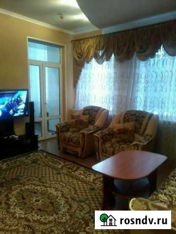 2-комнатная квартира, 40 м², 2/2 эт. в аренду посуточно в Каменске-Шахтинском Каменск-Шахтинский - изображение 1