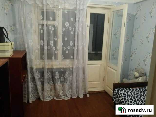 Комната 12 м² в 3-ком. кв., 9/9 эт. в аренду посуточно в Махачкале Махачкала - изображение 1