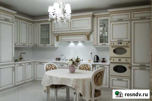 5-комнатная квартира, 160 м², 3/3 эт. в аренду на длительный срок в Уфе Уфа - изображение 1