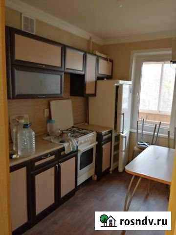 2-комнатная квартира, 46 м², 3/5 эт. в аренду на длительный срок в Нижнекамске Нижнекамск - изображение 1