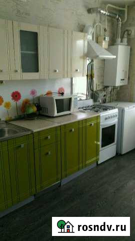 1-комнатная квартира, 35 м², 1/3 эт. в аренду посуточно в Павловске Воронежской области Павловск - изображение 1