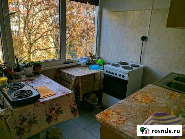 Комната 15 м² в 1-ком. кв., 4/5 эт. на продажу в Сочи Сочи - изображение 1