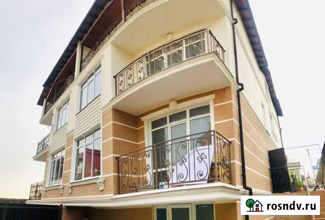 Таунхаус 180 м² на участке 2 сот. на продажу в Геленджике Геленджик - изображение 1