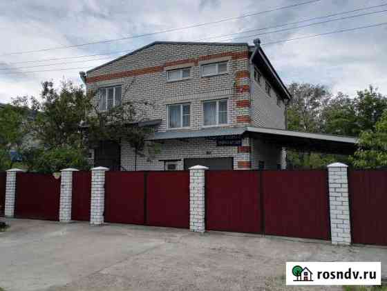 Дом 208 м² на участке 8 сот. на продажу в Апшеронске Апшеронск