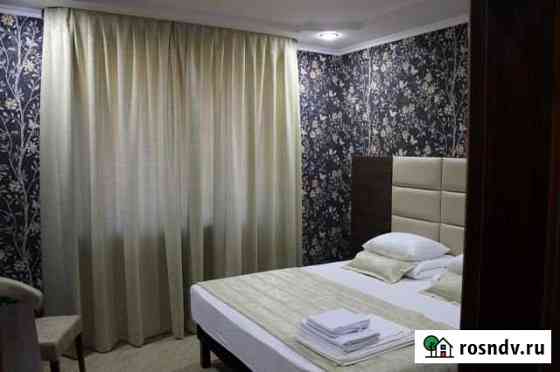 Комната 15 м² в 8-ком. кв., 1/2 эт. в аренду посуточно в Апшеронске Апшеронск