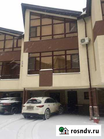 Таунхаус 200 м² на участке 3 сот. в аренду на длительный срок в Нижнем Новгороде Нижний Новгород - изображение 1