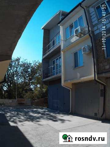 Таунхаус 120 м² на участке 1 сот. на продажу в Алупке Алупка - изображение 1