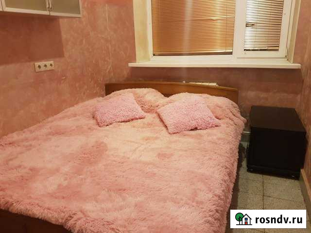 Комната 23 м² в 1-ком. кв., 1/2 эт. в аренду посуточно в Уфе Уфа - изображение 1