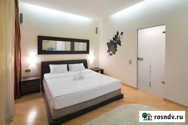 3-комнатная квартира, 91 м², 5/6 эт. в аренду посуточно в Москве Москва - изображение 1