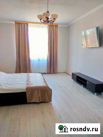 2-комнатная квартира, 78 м², 2/3 эт. в аренду на длительный срок в Зеленоградске Зеленоградск - изображение 1