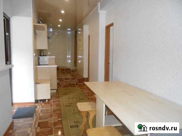 3-комнатная квартира, 64 м², 1/2 эт. в аренду посуточно в Кисловодске Кисловодск - изображение 1