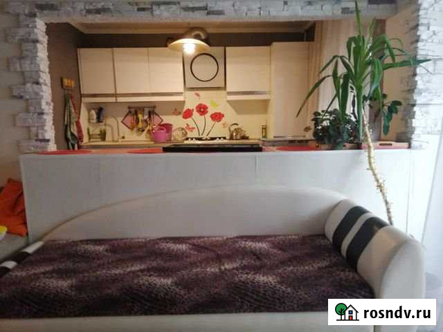 3-комнатная квартира, 63 м², 3/5 эт. в аренду на длительный срок в Красково Красково - изображение 1