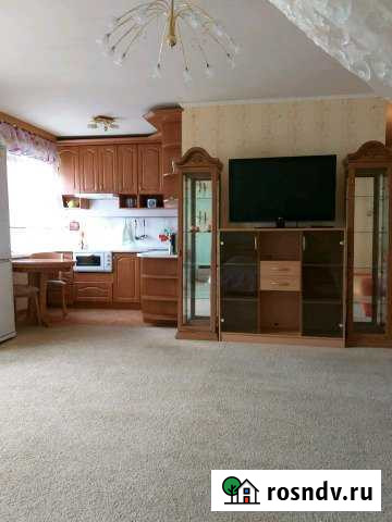 2-комнатная квартира, 45 м², 3/5 эт. в аренду посуточно в Магадане Магадан - изображение 1