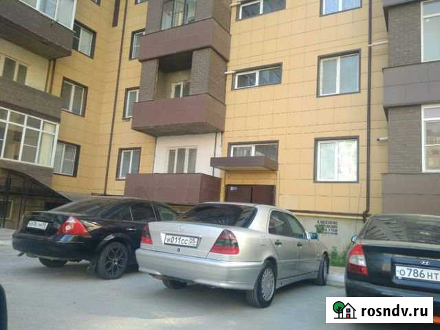 Комната 93 м² в 3-ком. кв., 2/10 эт. на продажу в Каспийске Каспийск - изображение 1