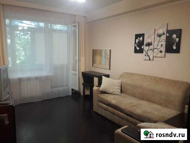 2-комнатная квартира, 65 м², 2/5 эт. в аренду посуточно в Железноводске Железноводск - изображение 1