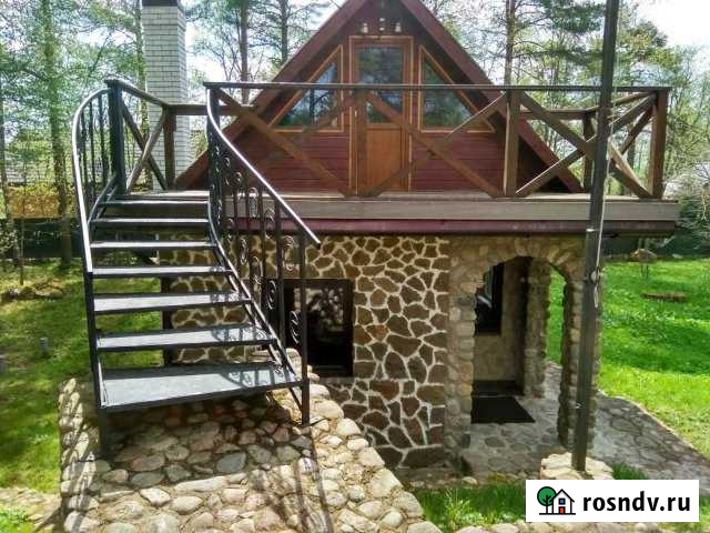 Коттедж 60 м² на участке 30 сот. в аренду на длительный срок в Санкт-Петербурге Санкт-Петербург - изображение 1