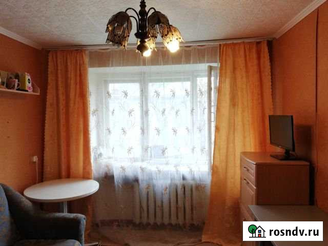 Комната 12 м² в 6-ком. кв., 5/5 эт. на продажу в Череповце Череповец - изображение 1